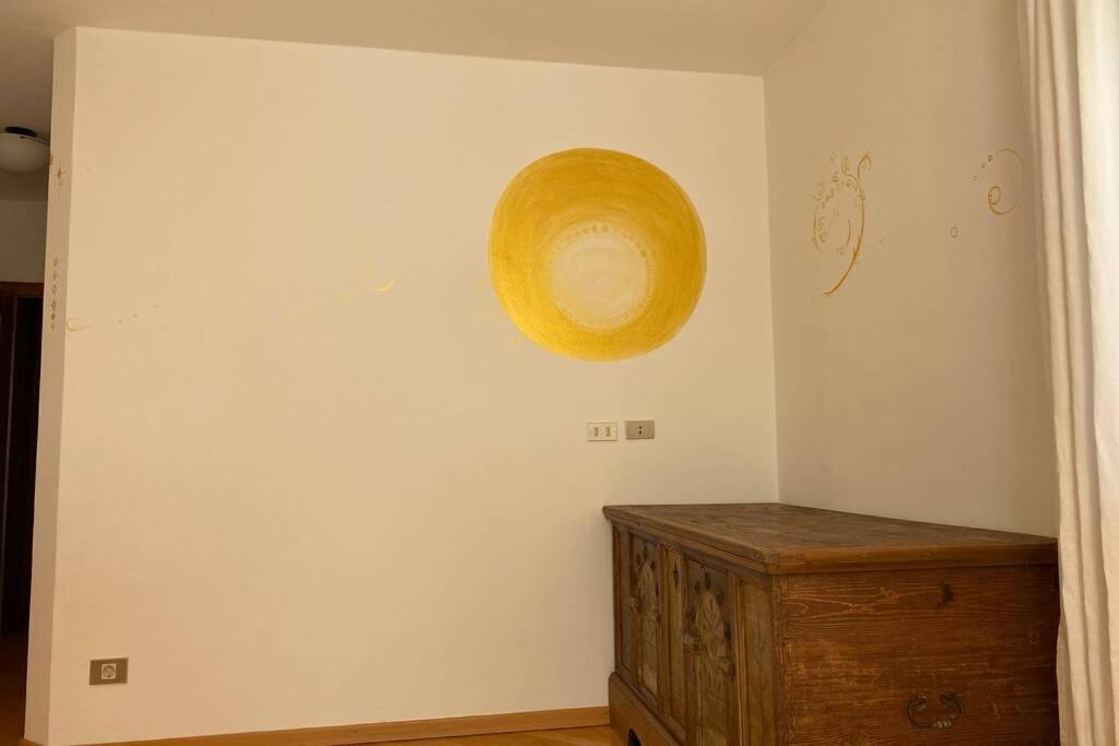 פיה Grosse Wohnung Mit Garagenparkplatz מראה חיצוני תמונה