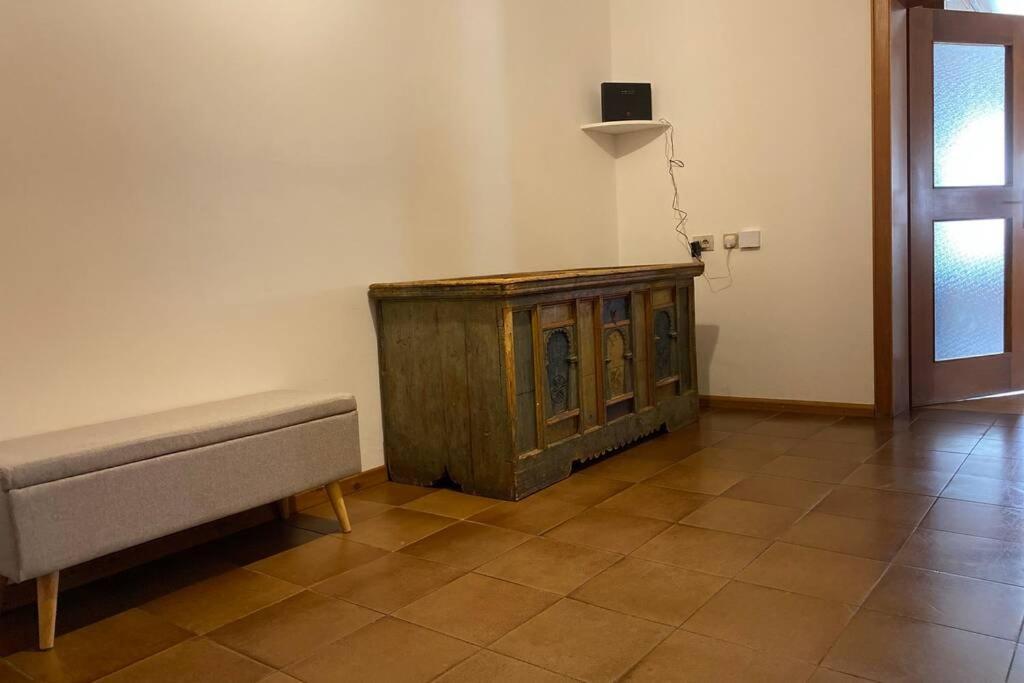 פיה Grosse Wohnung Mit Garagenparkplatz מראה חיצוני תמונה